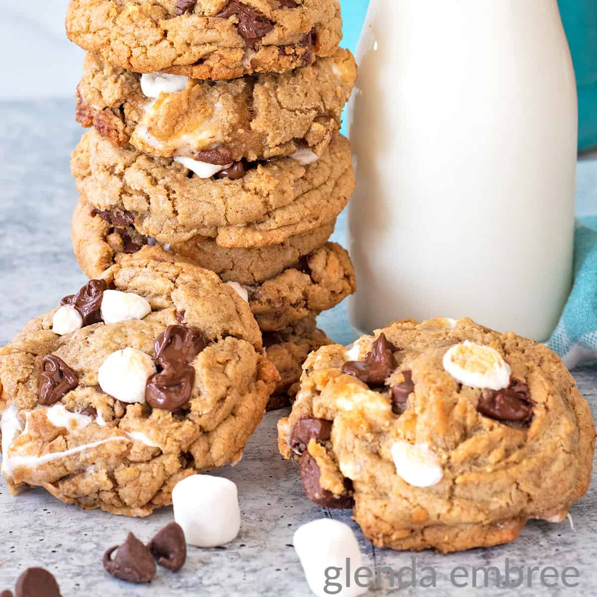 No Campfire Needed: Easy S'mores Cookies for Year-Round Enjoyment